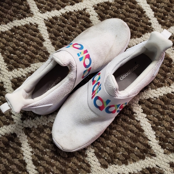 Adidas Cloudfoam - Picture 2 of 3